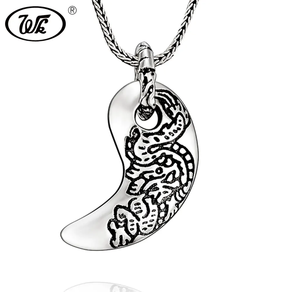 

WK Antique 925 Thai Silver Wolf Tooth Pendant Necklace Punk Crescent Jewelry For Men Women Gift 20 Inch Foxtail Chain W4 NZ062