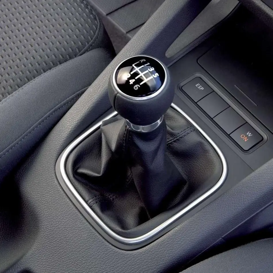 

For VW Scirocco 2009 2010 2011 2012 2013 2014 Car-Stying 6 Speed Car Stick Gear Shift Knob With Leather Boot