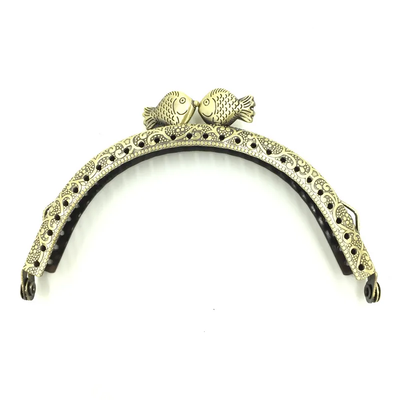 

10Pcs Retro Bronze Tone Purse Bag Clutch Arc Frame Kiss Clasps Lock Clips Fashion Handbag Handle Fish Head 107x65mm