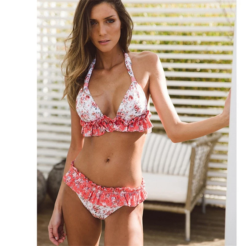 

New Trend 2019 Womens underwear lingerie hanging neck summer breathable sexy fashion personality womans bras and underwear set