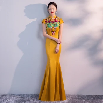 

Noble Female Banquet Gowns Elegant Flower Satin Evening Banquet Dress Classic Stage Show Gown Mandarin Collar Satin Cheongsam