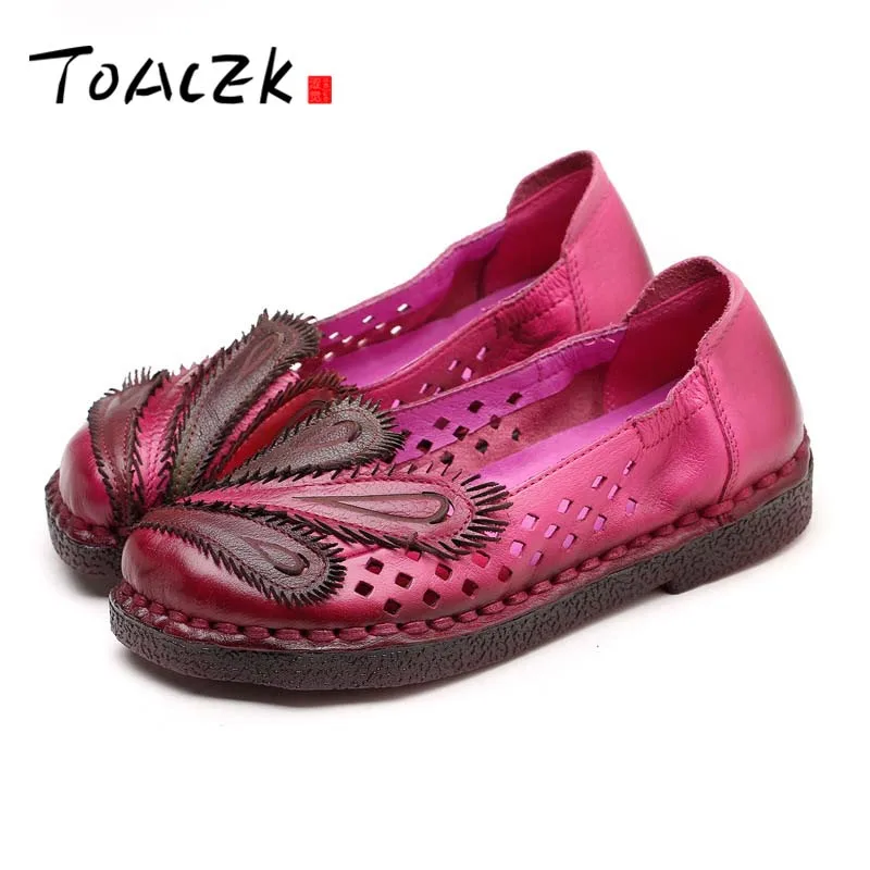 

Spring new soft bottom flat comfortable handmade shoes color matching mother middle-aged shoes female leather feathers