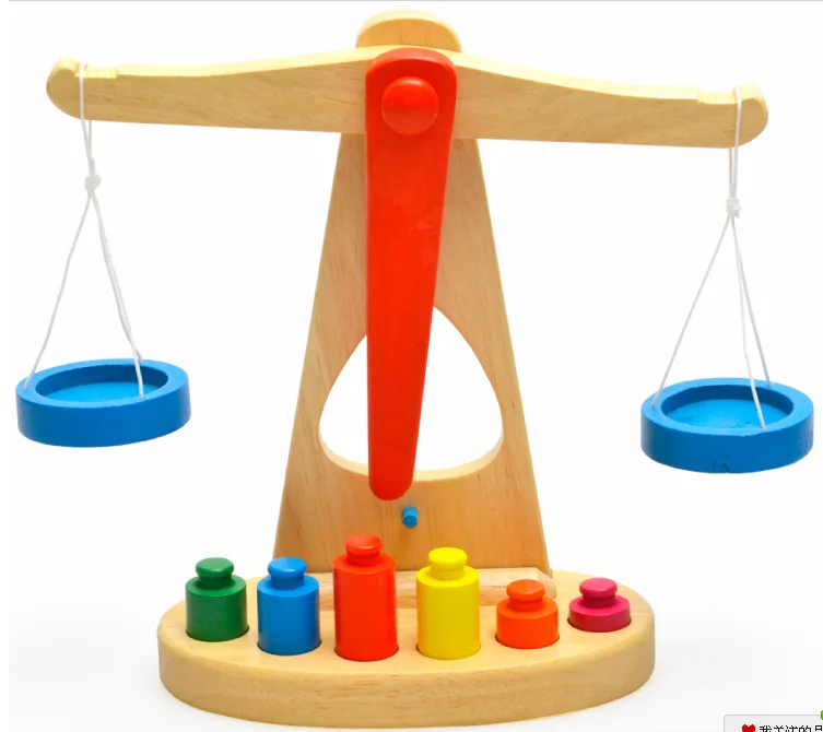 

educational toy Professional Montessori Materials Wooden Scale Development Center To Promote Children's Balance Simulation Tools