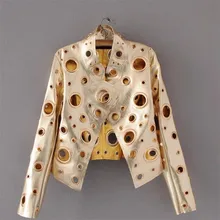 Европейская и американская Осенняя новая кожаная куртка из искусственной кожи с длинными рукавами, короткая мотоциклетная куртка, воротник-стойка с металлическим украшением в крупный горошек