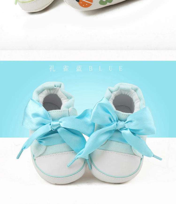 Delebao/ стиль; кружевная детская обувь на шнуровке; сезон осень-весна; хлопковая обувь с мягкой подошвой для малышей 0-18 месяцев; первые ходунки для новорожденных