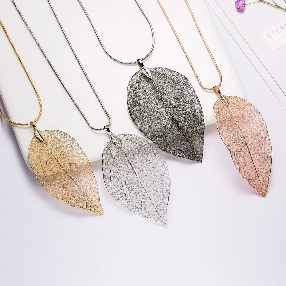 

Rinhoo Trendy Popular Butterfly/Heart/Maple leaf Shape Natural True Leaf Specimen Pendant Necklace For Women's Gift