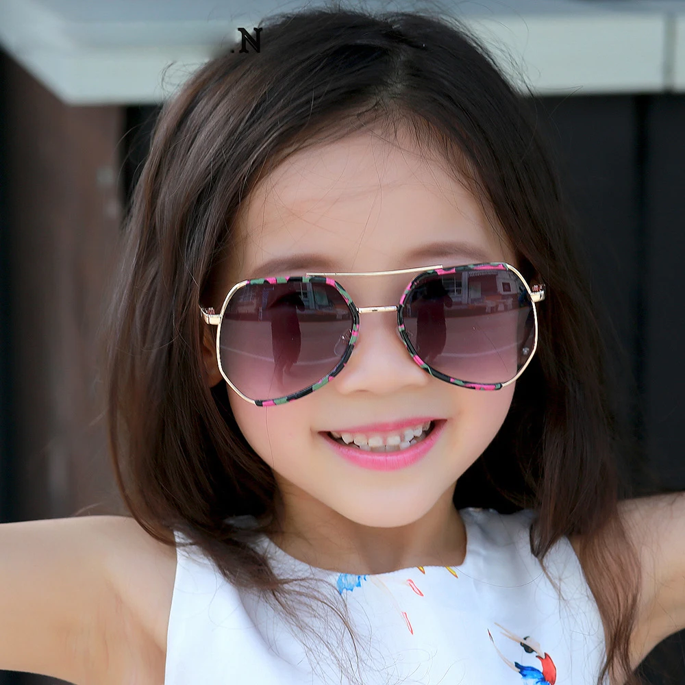 2018 Cute Kids Sunglasses Baby Girls Boys Eyewear Brand Designer UV400