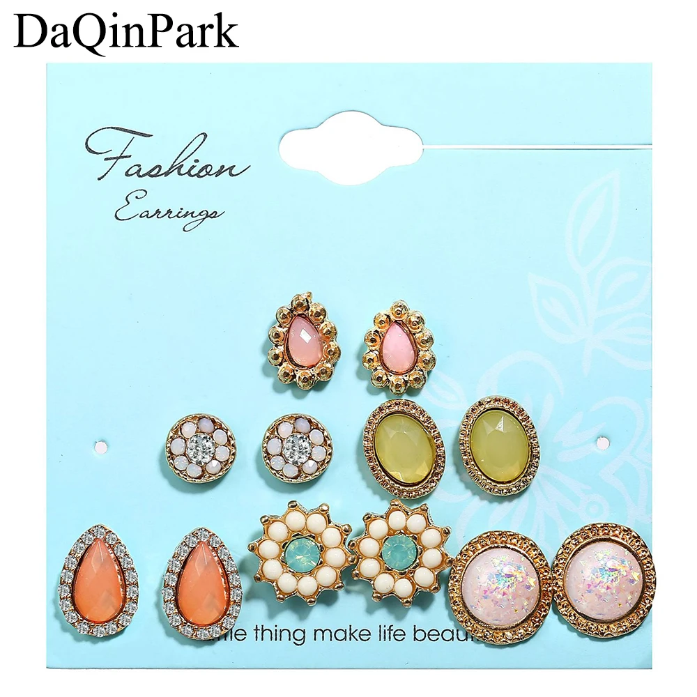

2018 New Bohemia Flower Stone Stud Earrings Set for Women Fashion Cubic Zirconia Round Earring Statement Ethnic Party Jewelry