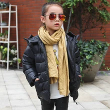 Único inverno dos miúdos jaqueta de algodão do bebê meninos e meninas para baixo roupas casaco infantil com capuz sólida Down & Parkas 100-130 cm