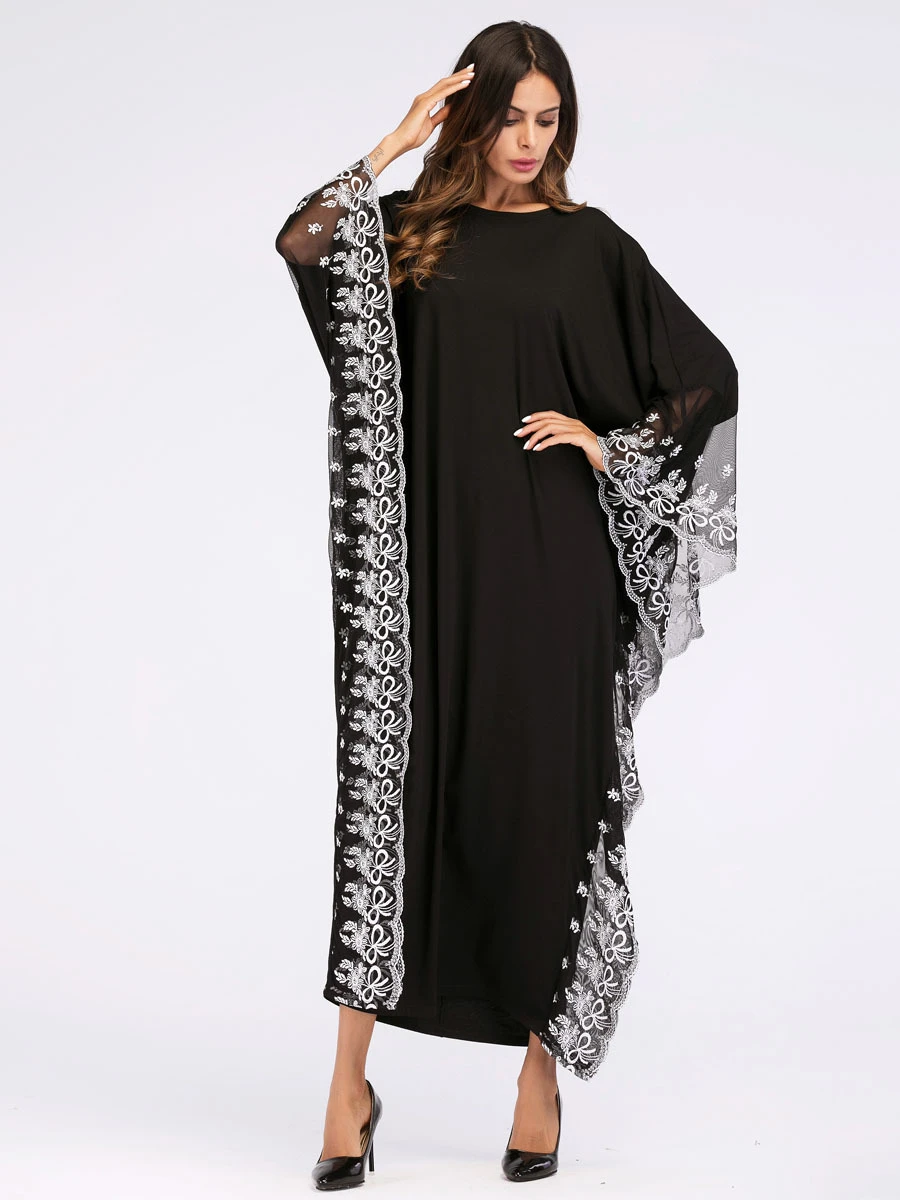 GuyuEra New African Dresses for Women European and American Bat Sleeve Embroidered Dress Muslim Robes Plus Size