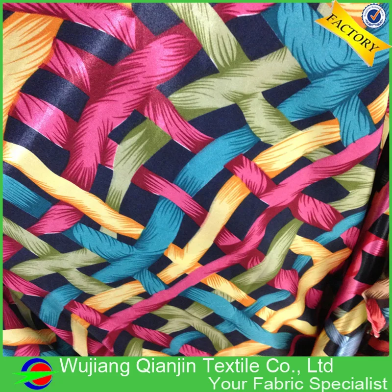 

New Arrival High Quality Polyester Modern Floral Upholstery Fabric