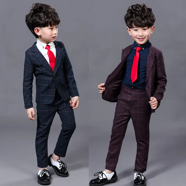 Compra niños smoking traje online al por mayor de China