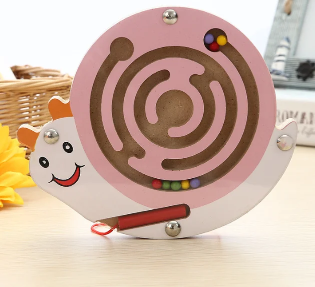 Шт. 1 шт. милые маленькие деревянные животные магнетизм лабиринт щетка Go Bead игрушки детские деревянные головоломки игры простой