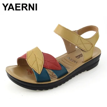 

YAERNI summer new mother sandals soft bottom anti-skid middle-aged fashion Woman sandals flat comfortable women's shoes 35 41