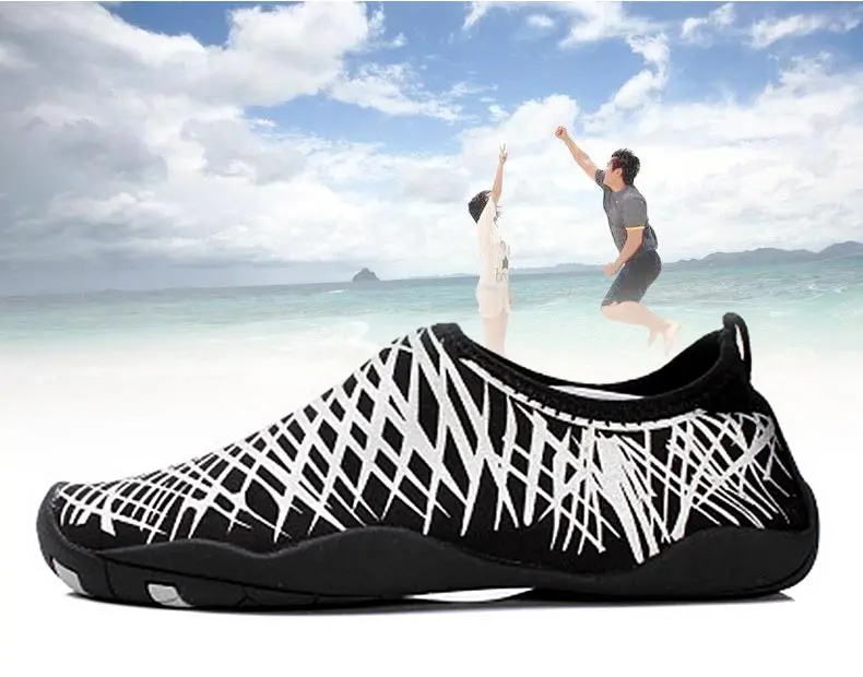 1 (3)Women Beach Wading Shoes Outdoor Swimming Water Shoes Adult Unisex Flat Soft Seaside Shoes Walking Lover Yoga Shoes