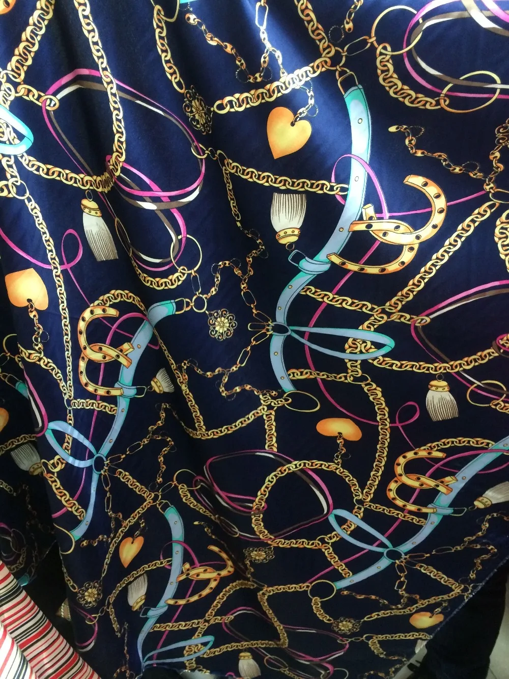

100% silk fabric for dress/shirt,tissue,textile Free shipping floral print satin fabric
