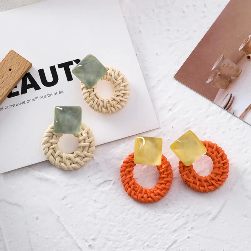 

Korean Square Acrylic Straw Pendant Earrings Female Summer New Holiday Earrings Female Earrings