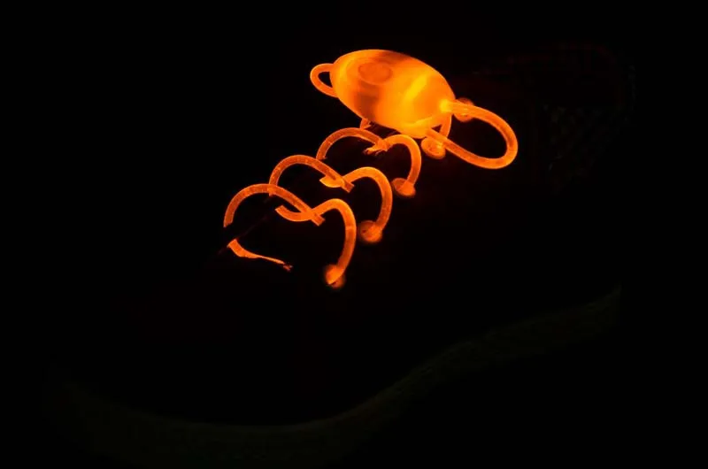 Mr. niscar/1 пара Обувь для мальчиков Обувь для девочек Детская светящаяся Шнурки flash партии светящиеся шнурки строки мигает шнурки
