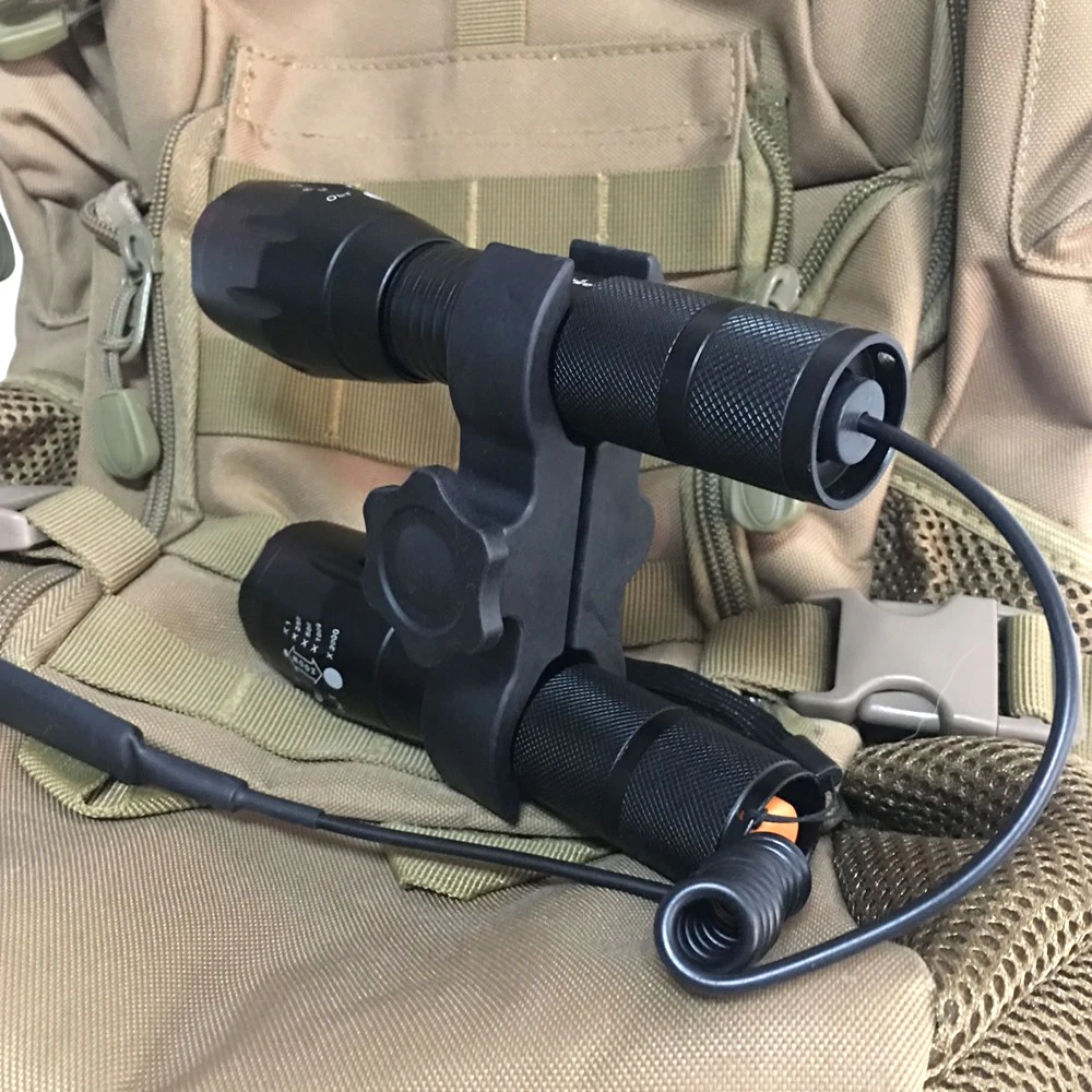 red e17 flashlight (16)