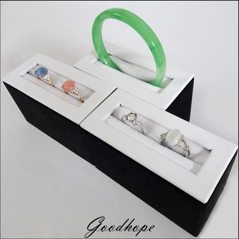 

Drop Shopping!! 3pcs/lot Jewelry Rings Bangle Display Holder Stand Case Bague Choorian Trinket Organizer in Black & White Tower