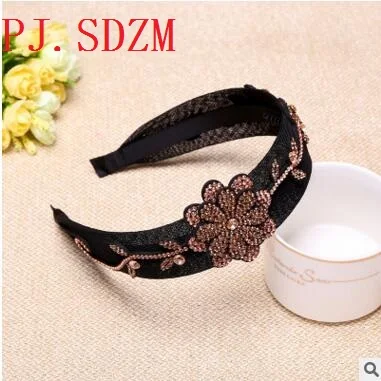 Женские цветочные Австралия со стразами Hairband лист Цветочные Элегантные широкие аксессуары для волос с зубами краткое мода HB0051 - Цвет: Champagne  Coffee