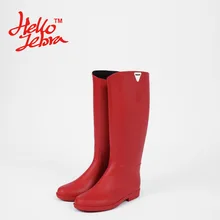 Femmes Bottes de Pluie Solide Couleurs Dames Bas Sabot Talons Mi-mollet Boot Hauteur Étanche Bout Rond Rainboots 2016 Nouveau Design de mode