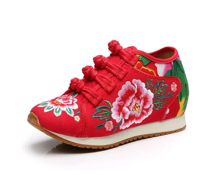 Nova primavera flor feminina bordado sapatos de