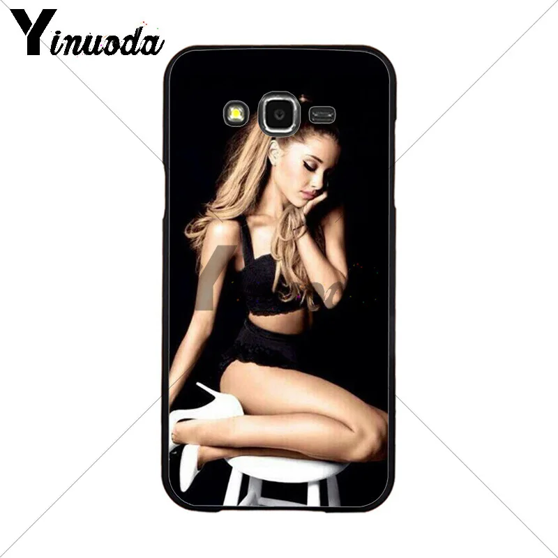 Cat Ar Ariana Grande