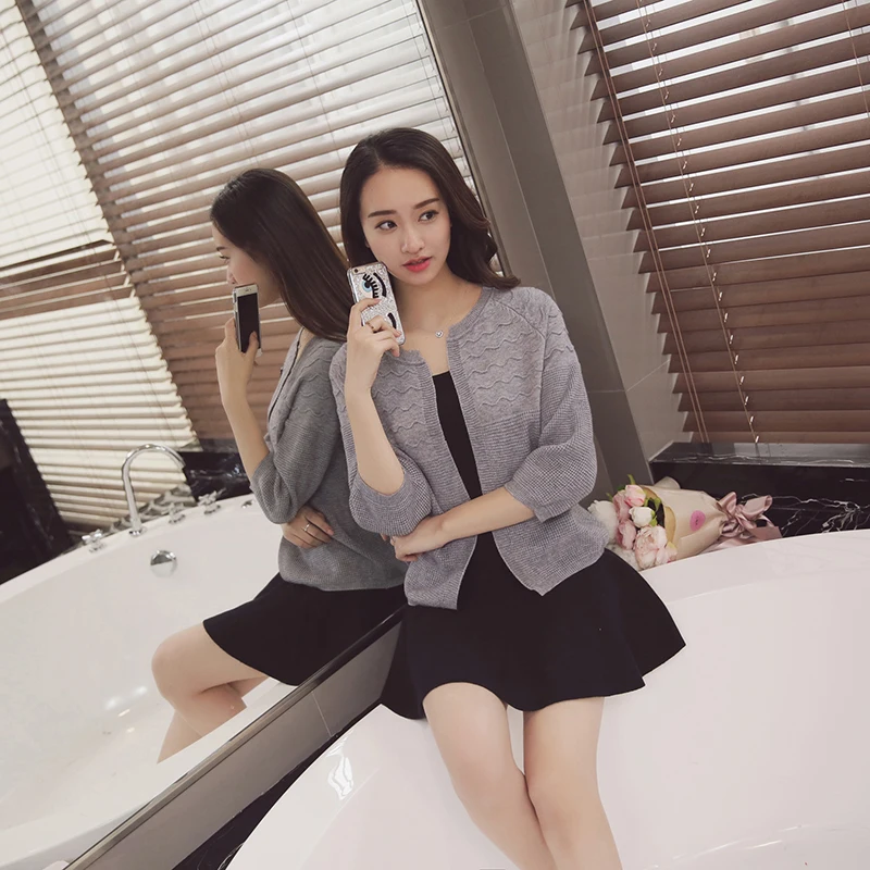1608477 (9)