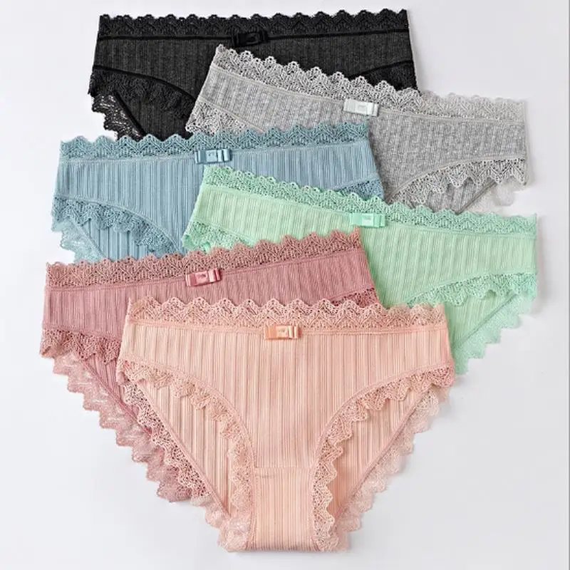 

3Pcs/lot Sexy Lace Panties Women Fashion Cozy Lingerie Tempting Pretty Briefs 100% Cotton Low Waist Cute Women Underwear
