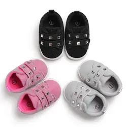 Мода весна малышей Первый Уокер От 0 до 1 года детские обувь с заклепками мальчиков обувают парусиновая для ползающего ребенка тапки обувь