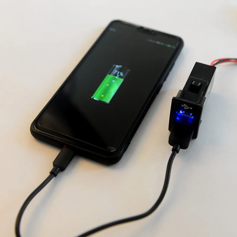 Автомобильное зарядное устройство 5 в 2 1 А разъема USB для NISSAN/Toyota/Mazda/Honda/Suzuki/Mitsubishi