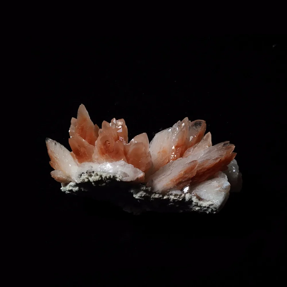 

374g Natural Stones and Minerals Rock red Calcite Crystal A1-144