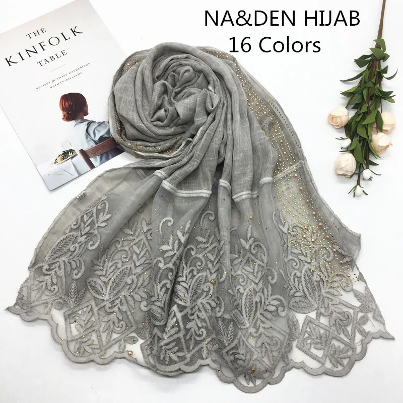 

1PCS Hot sale one ends of lace plain colour women scarf fashion Cotton and lace patchwork scarves soft shawl Muslim Diamond hija