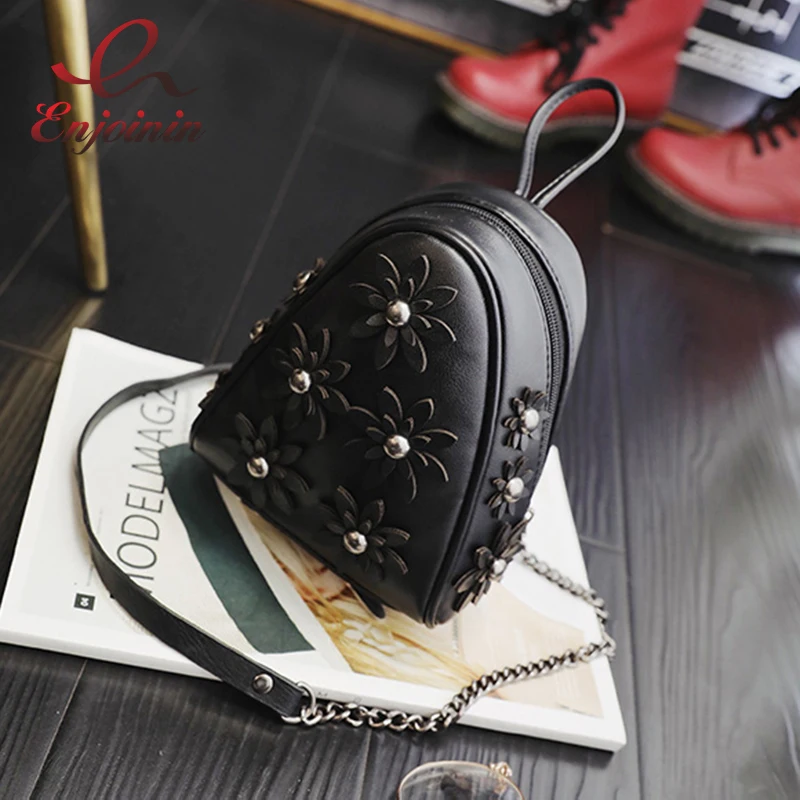 

New design fashion personalized flower triangle chain ladies mini handbag shoulder bag crossbody messenger bag purse flap