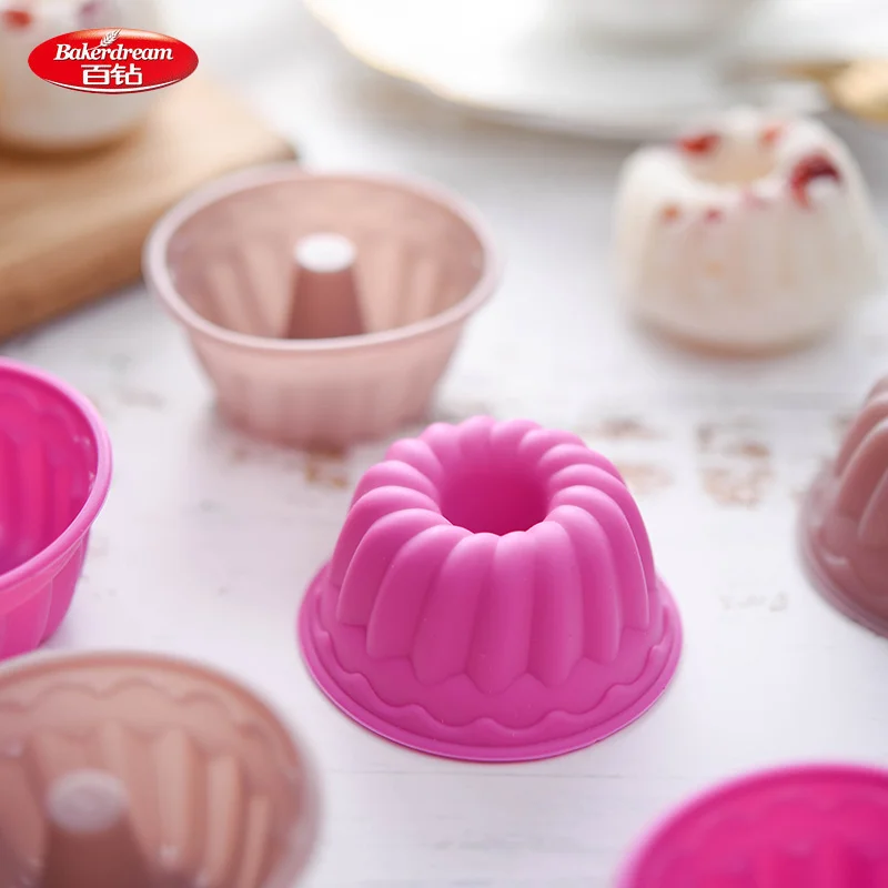 

Bakerdream 6pcs Mini Bundt Cake Pan Oven Roasting Baking Mini Fluted Tube Cake Muffin Cups Cupcake Bakeware Silicone Cake Molds