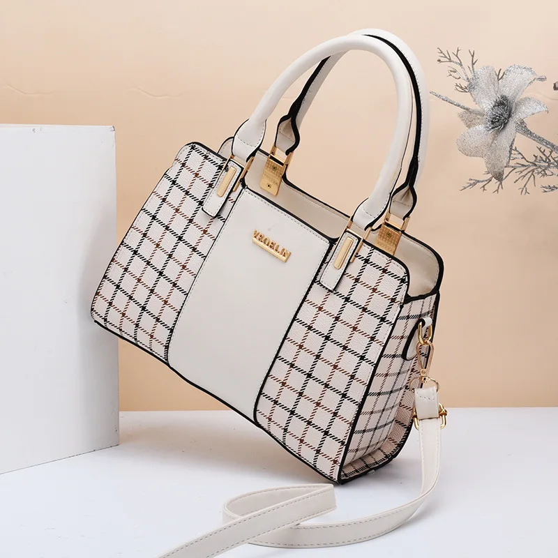 

Spring 2019 New Lady Bag With Lattice Pattern Killer Korean Version Mother Handbag And One Shoulder Oblique High Quality Large