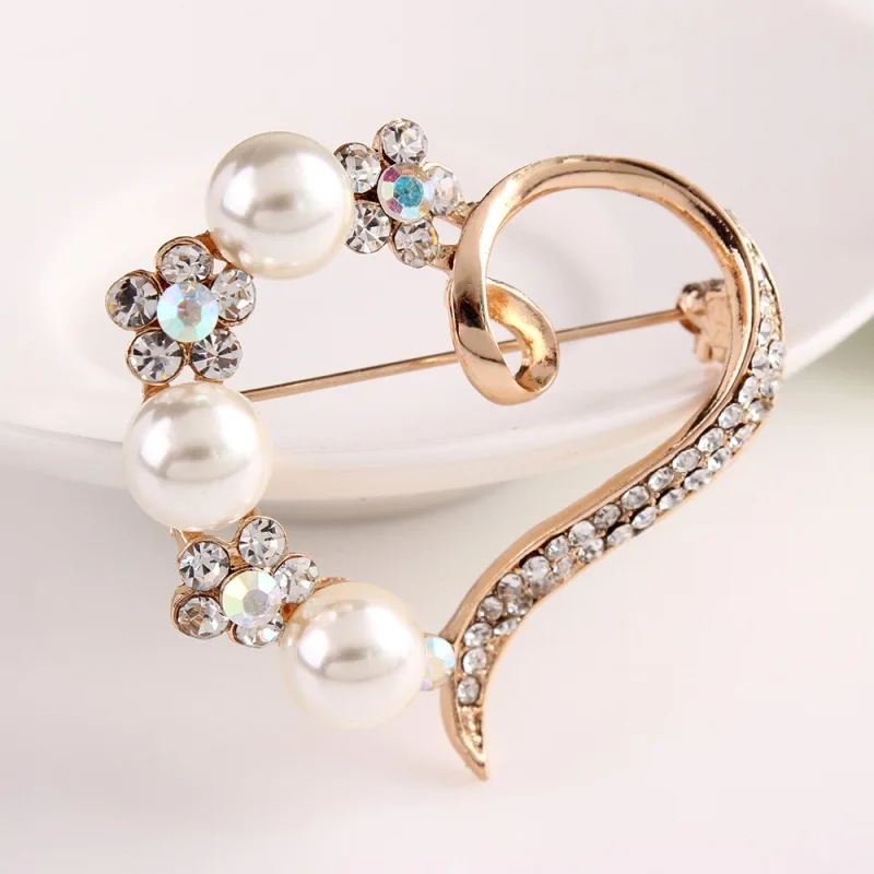

2018 Fashion Simulated-pearl Peach Heart Crystal Luxury Large Brooches Women Brooch pins and brooches Jewelry Bride Wedding