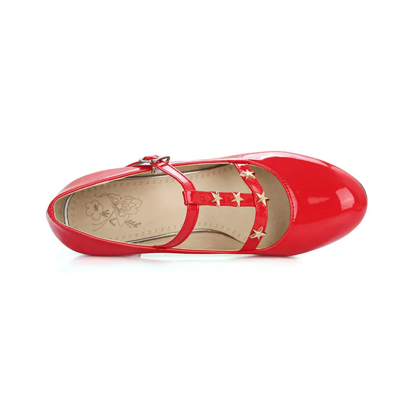 sandals shoes