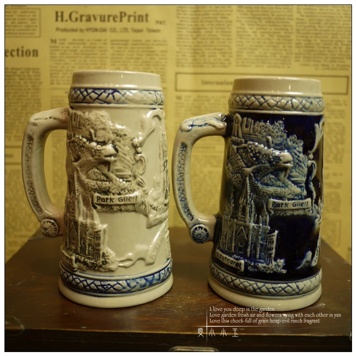 

2016 New Arrival Ceramic German Beer Mug Barcelona Building Hand Painted Mugs Embossed Pattern Coffee Cup 11*12cm 2 Color