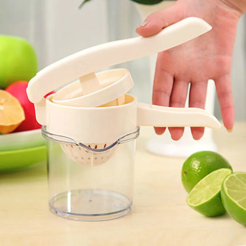 Fruit Spray Tool Juice Extractor Juicer Lemon Orange Lime Sprayer