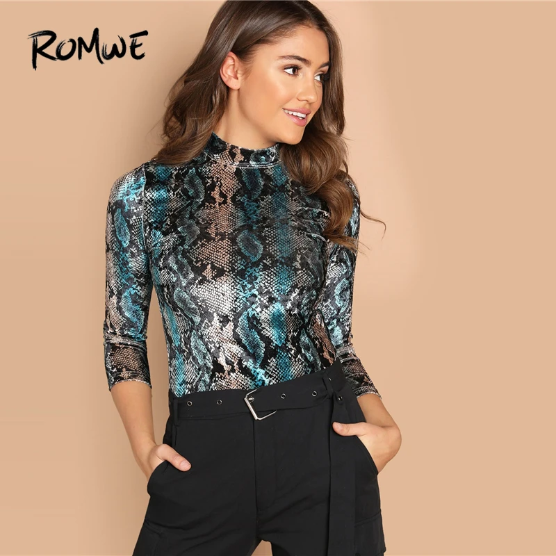 

ROMWE Mock Neck Snakeskin Velvet Top Slim Fit 2019 Spring Stand Collar T Shirt Women Autumn Three Quarter Length Sleeve Tee