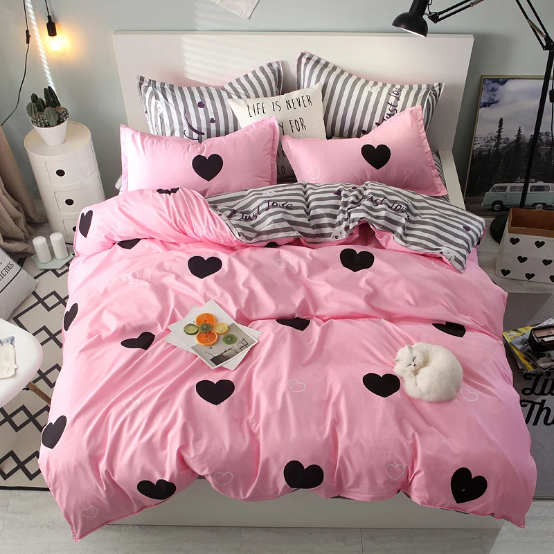 

Cartoon Pink with black heart Bedding Sets 4pcs Geometric Pattern Bed Linings Duvet Cover Bed Sheet Pillowcases Cover Set
