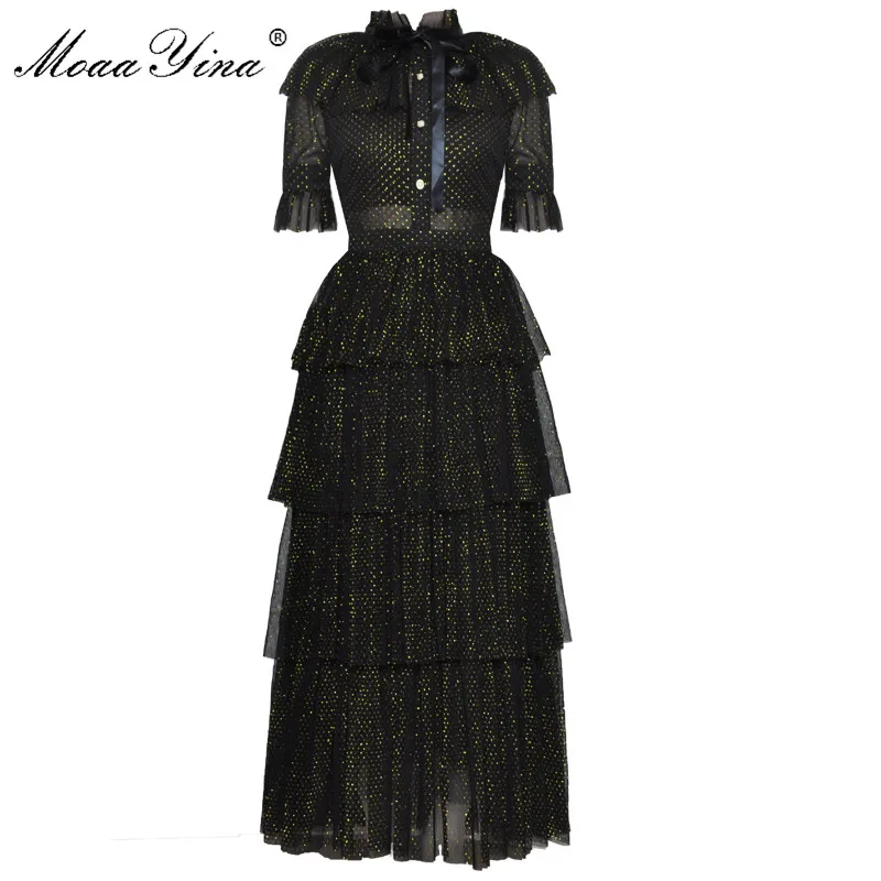 Baratos MoaaYina vestido de pasarela de diseñador de moda vestido de verano para mujer cuello alto manga corta Bowknot malla Lurex fiestas elegante vestido de pastel