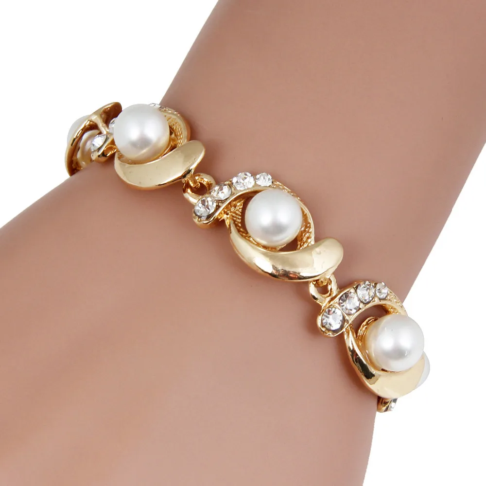 

Cute New Imitation Pearl Bracelet For Women Fashion Trendy Gold Silver Color Chain Adjustable Crystal Bracelet Alloy jewelry