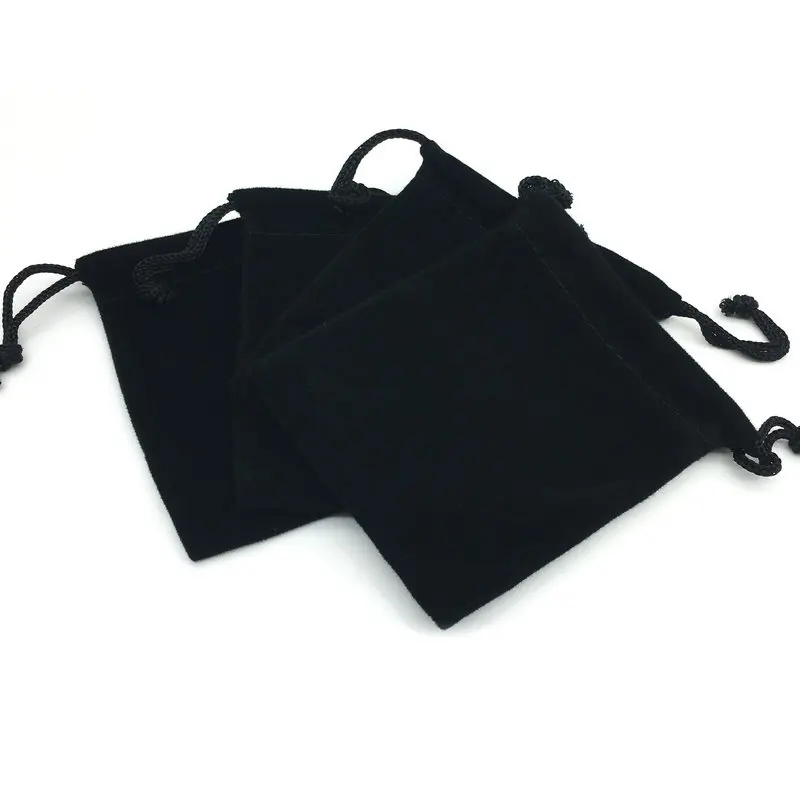 100Pcs / Lot Black Velvet Jewelery Bag Christmas Gift Bags Various sizes Free Shipping  B-036