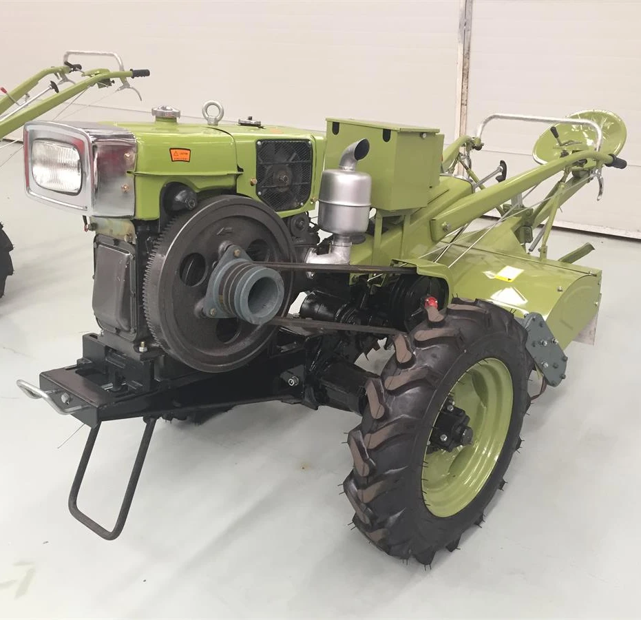 Ходовой трактор 15 HP сельскохозяйственный с аккумуляторной - Цена: 96 512,00 руб.