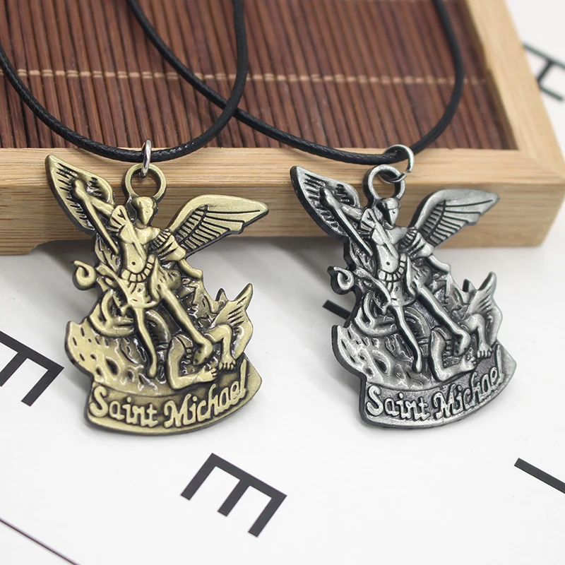 Vintage-Bible-Angel-Saint-Michael-Pendant-St-Michael-Pray-For-Us-Pendants-Necklaces-3D-Archangel-Angel (1)