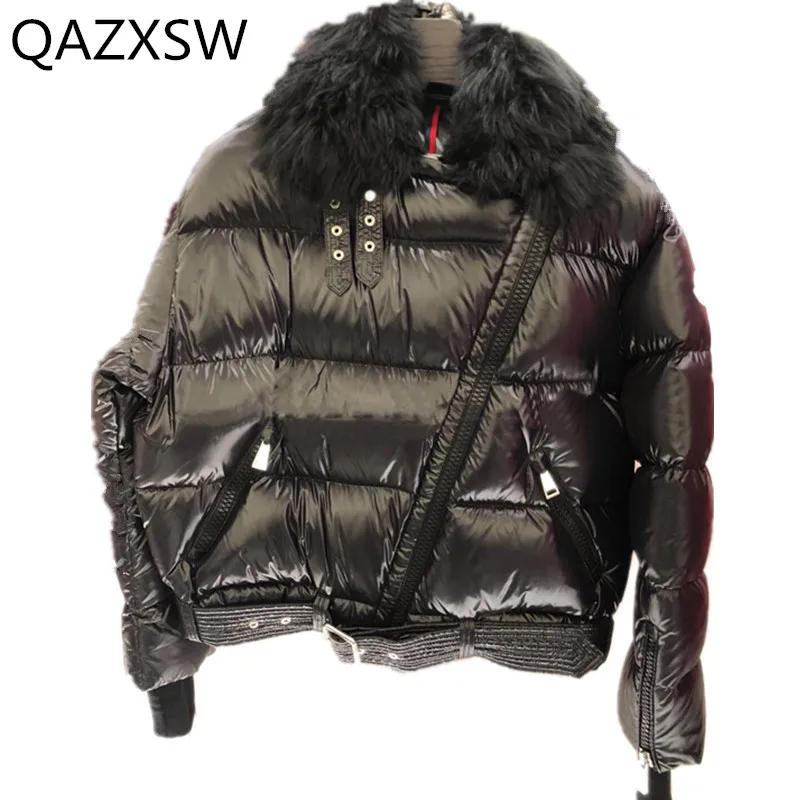 Koop 2018 Winter Nieuwe vrouwen Donsjack Jas Losse Dunne Mode Korte Paars Rood Glanzende Grote Real Bontkraag Dikke warme Jas LB123