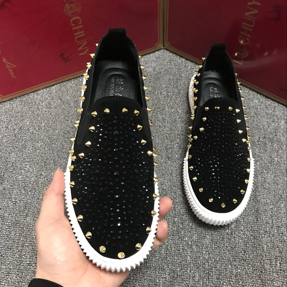 

2019 new low rivet casual shoes fast red man Liu fork fork with the spirit of social society tidal men's shoes